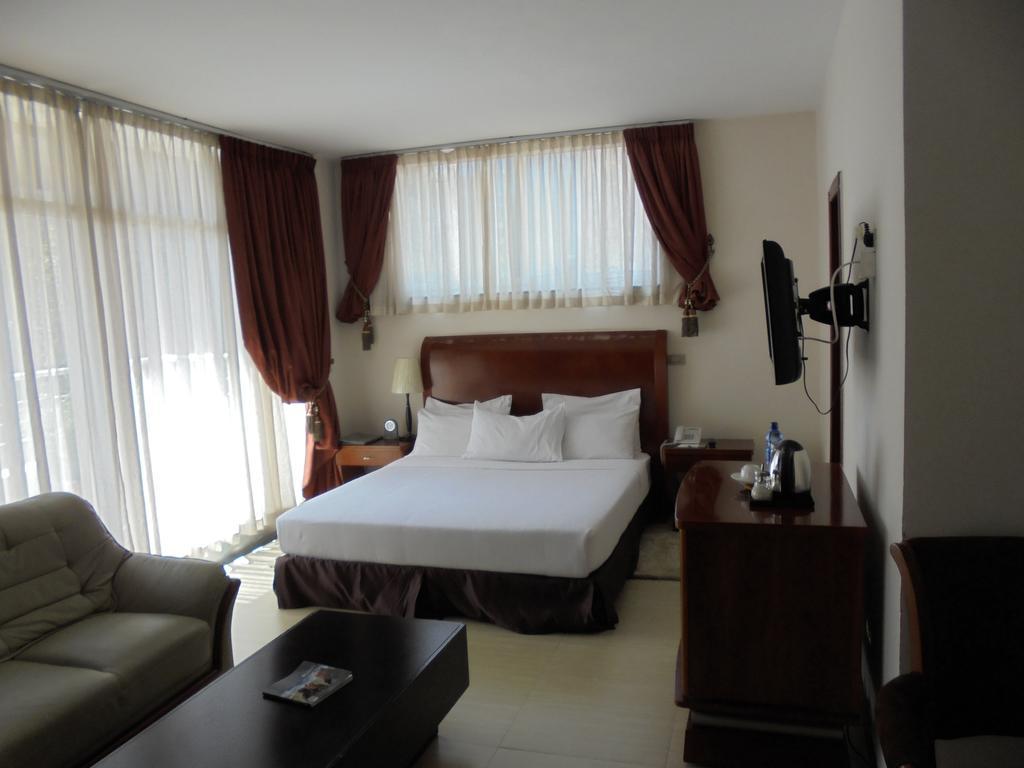 Aphrodite International Hotel Addis Ababa Dış mekan fotoğraf