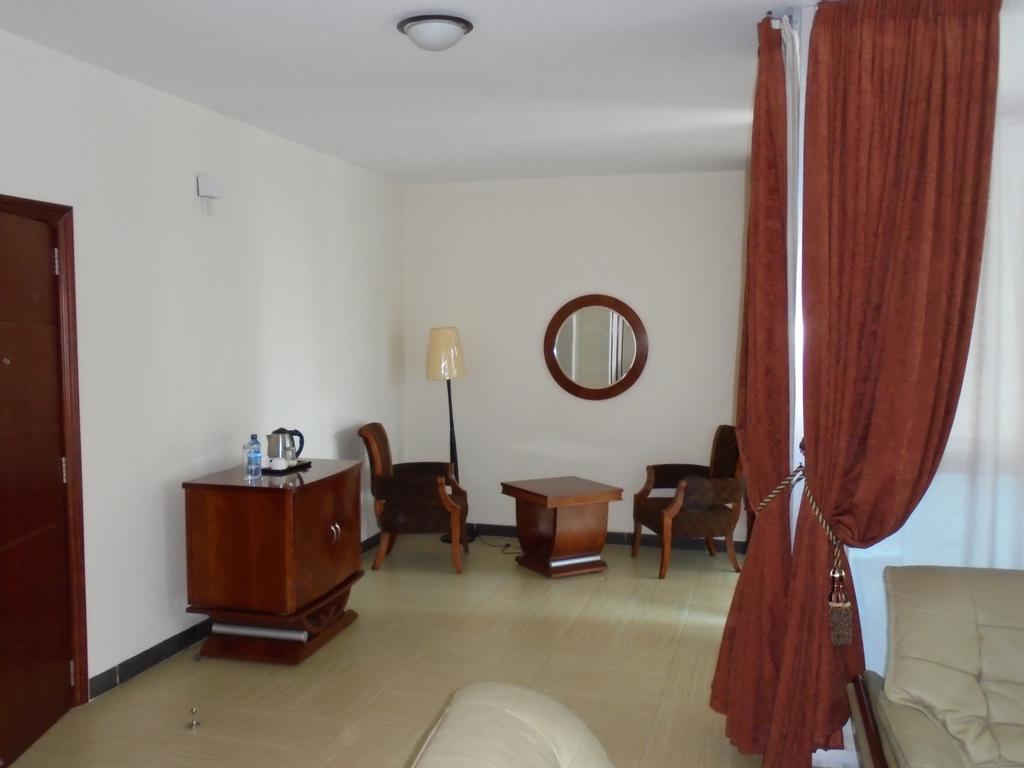 Aphrodite International Hotel Addis Ababa Oda fotoğraf